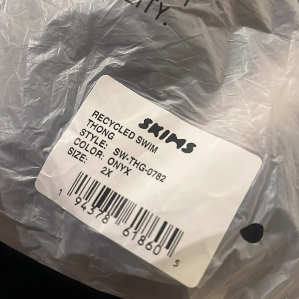SKIMS ships free fits